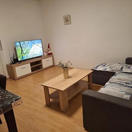 Kuca Za Odmor Mira Semesterbostad Biograd Na Moru